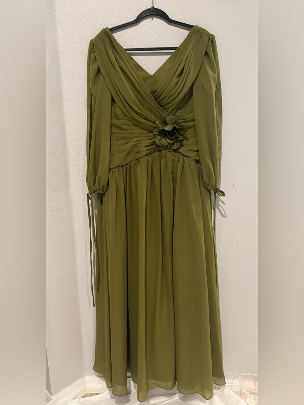 Elegant Chiffon Solid Color Long Slit Puff Sleeve Maxi Dress - Picture 5 of 14